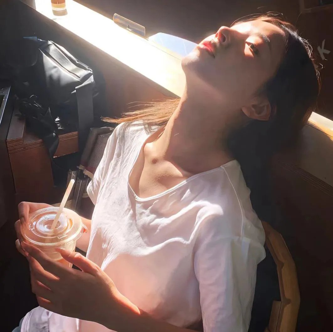 福莱德·奥特的喷嚏